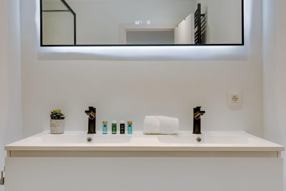 Stylish Apartment With Terrace And Balcony Αμβέρσα Εξωτερικό φωτογραφία